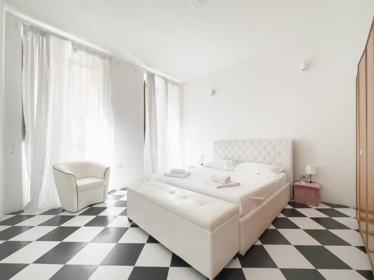 Domus Sant'Elena 2 Appartement Rome Buitenkant foto